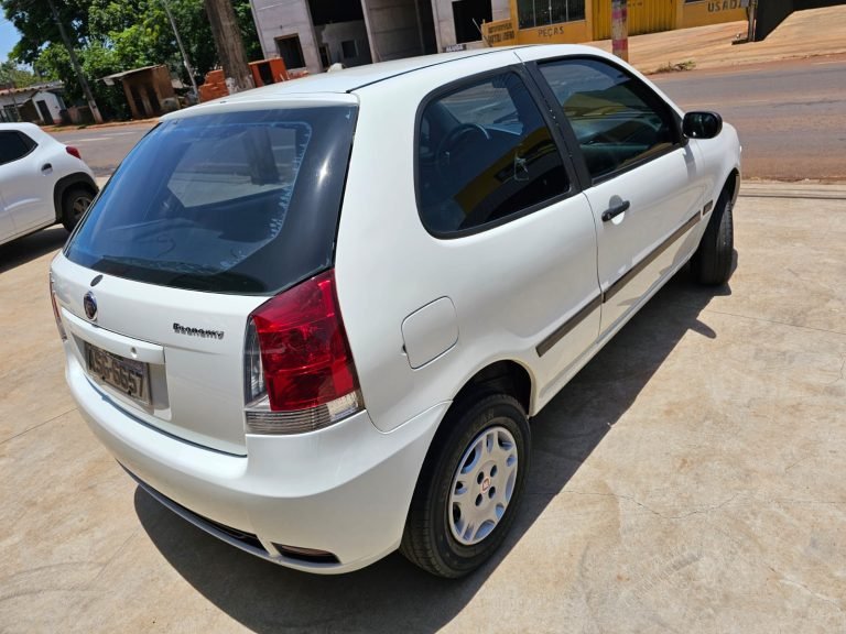 Palio Economy 1.0 (menos ar)  2010