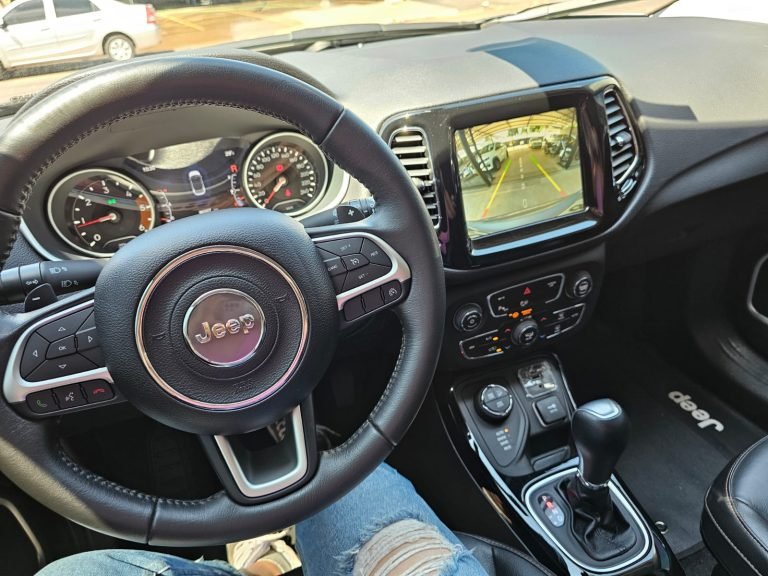 Jeep Compass Limited D 2.0 turbo 4×4