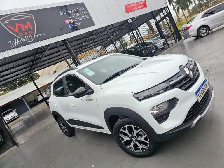 Kwid Outsider 2023