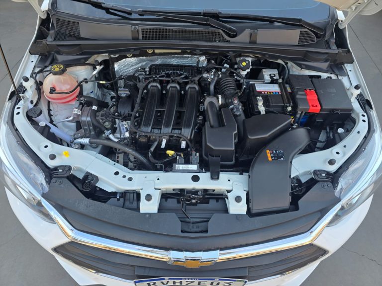 Onix 1.0 MT LT2 2023