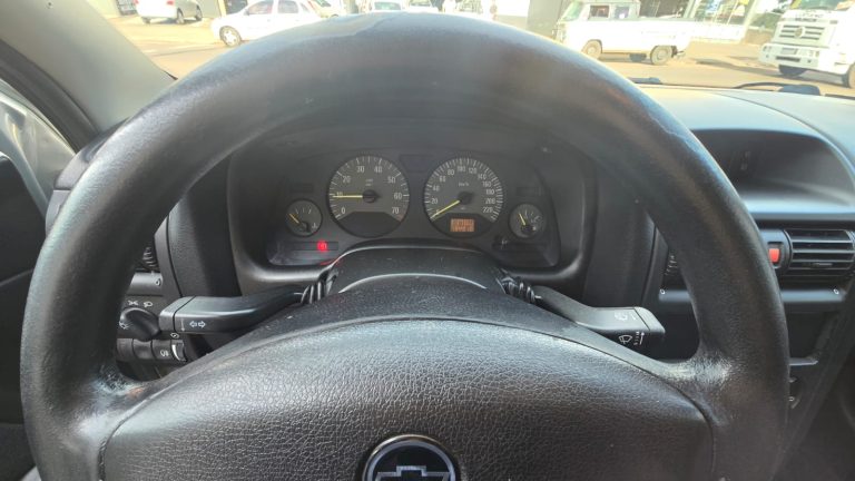 Astra Sedan Adv 2.0 2008