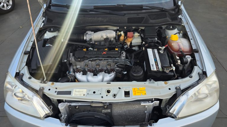 Astra Sedan Adv 2.0 2008