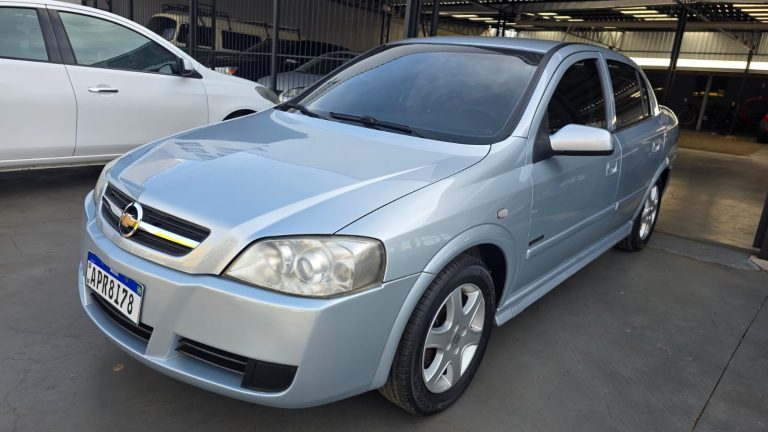 Astra Sedan Adv 2.0 2008