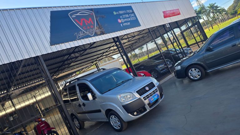Doblo Essence 1.8 7L 2013