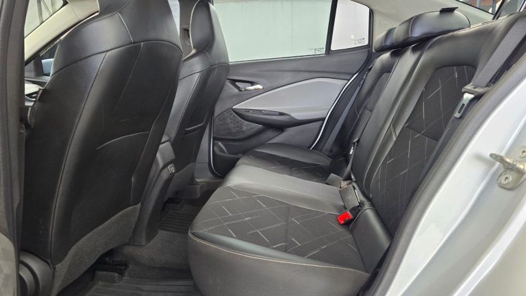 Onix Plus Premier 2021
