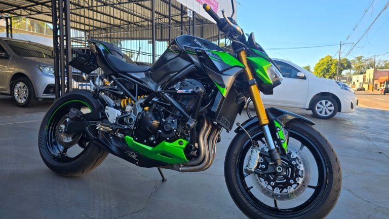 Kawasaki Z900R Edition 2023 – Impecável!
