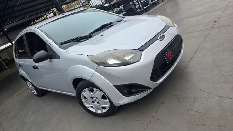 Fiesta Hatch 1.0 completo 2011