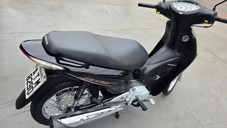 Biz ES 125 2010