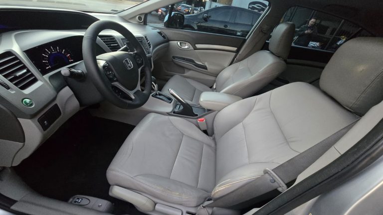 Civic EXS 1.8 at 2013