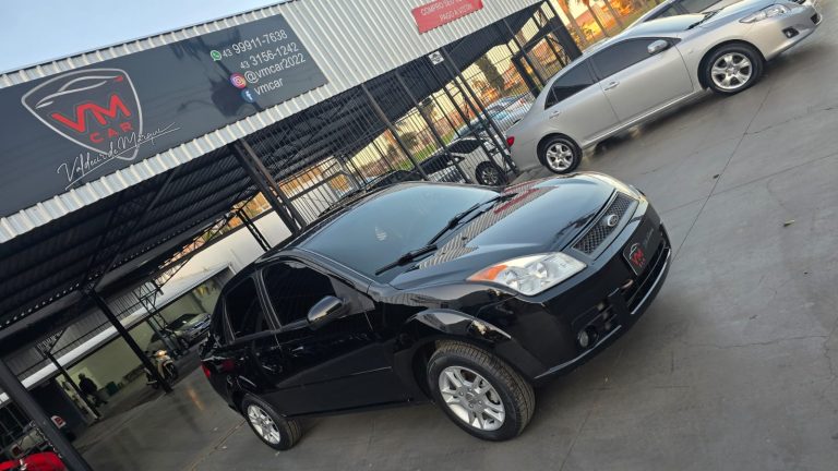 Fiesta Sedan 1.6 completo 2009
