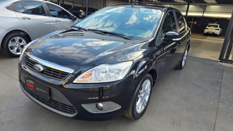 Focus Sedan 1.6 completo 2013
