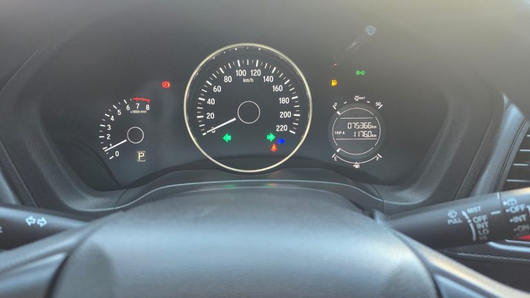 HR-V LX 1.8 2016