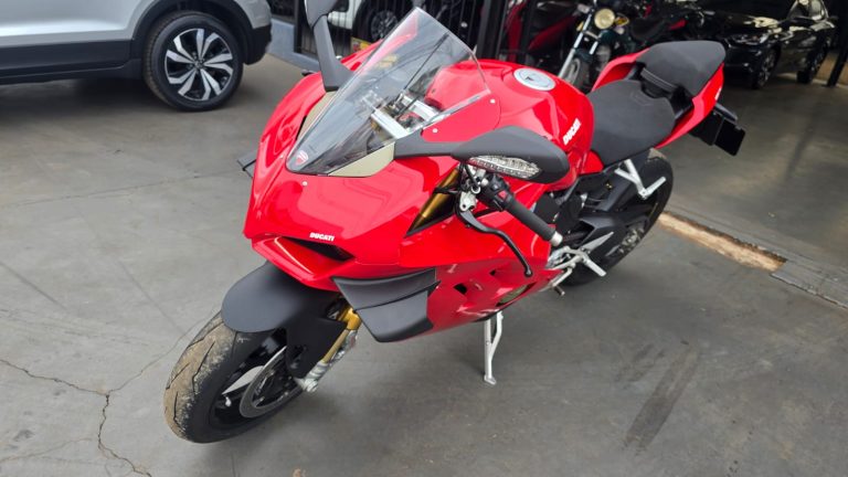 Ducati Panigale V4S 2021