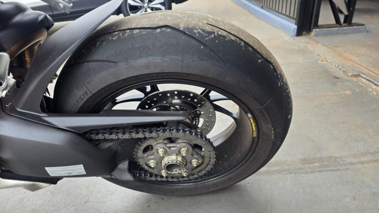 Ducati Panigale V4S 2021
