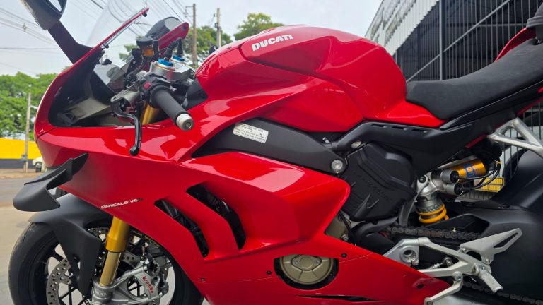 Ducati Panigale V4S 2021