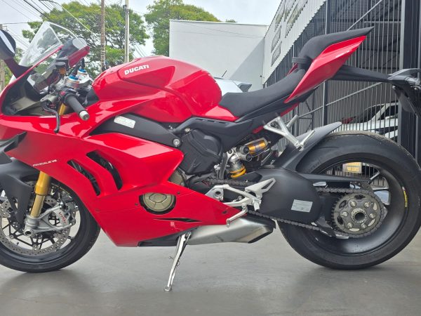 Ducati Panigale V4S 2021