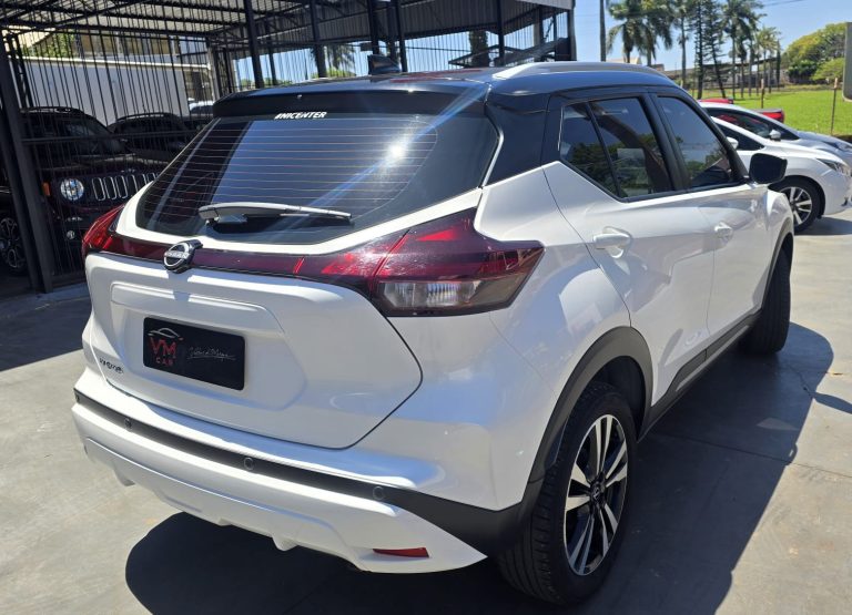 Kicks Advance 1.6 2023 único dono