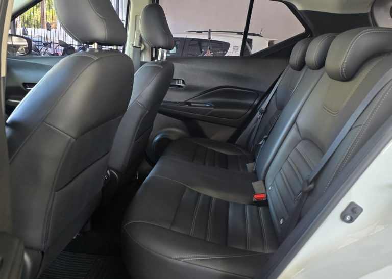 Kicks Advance 1.6 2023 único dono