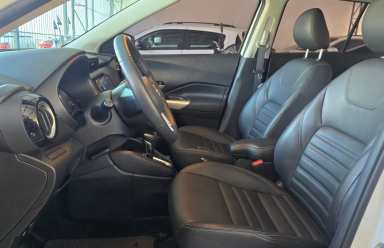 Kicks Advance 1.6 2023 único dono