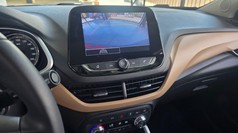 Onix plus premier II 2024 único dono