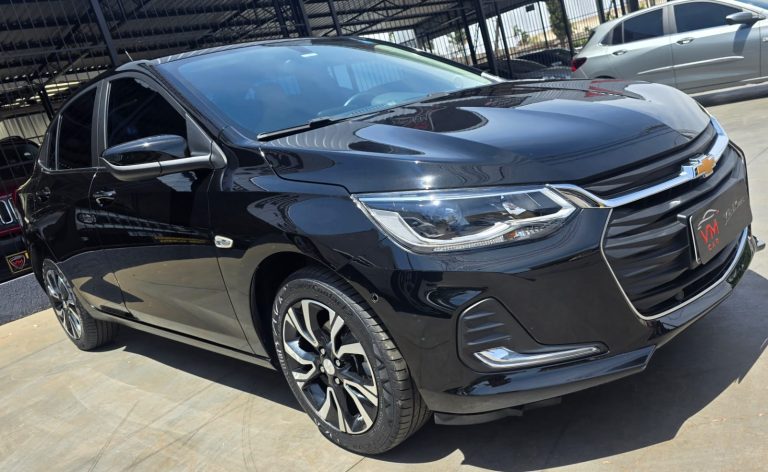 Onix plus premier II 2024 único dono