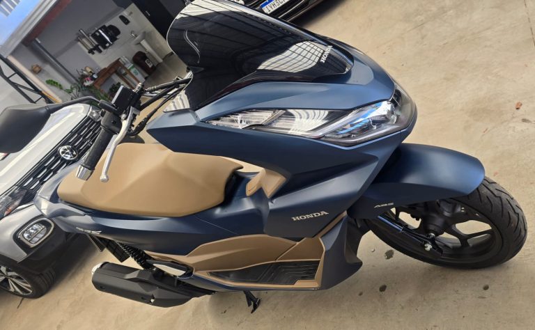 PCX 160 DLX ABS 2024