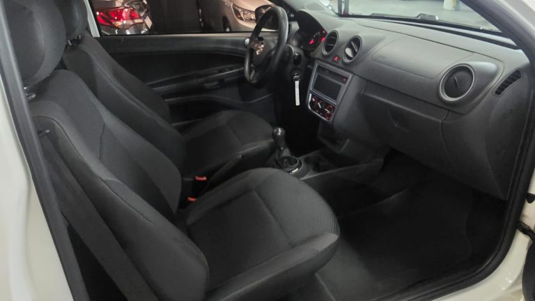 Saveiro 1.6 Robust 2018