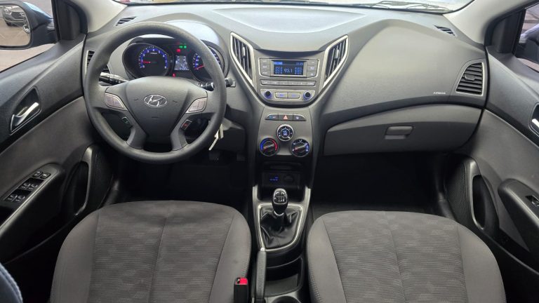 HB20S 1.6  Comfort Style 2017