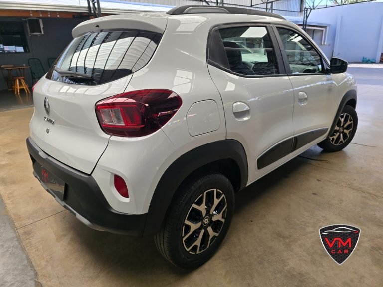Kwid Outsider 2023