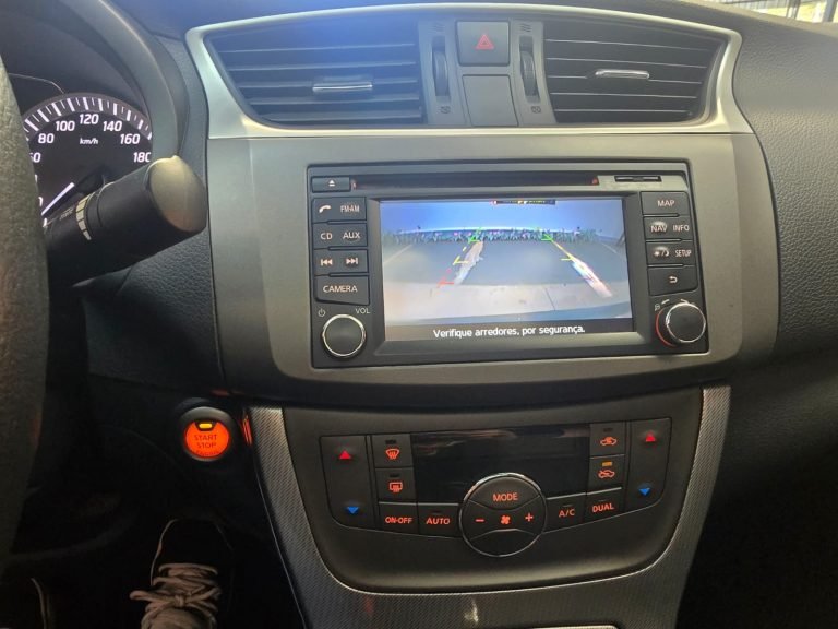 Sentra SL 2.0 2014
